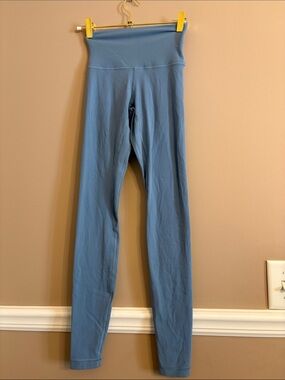 lululemon athletica High-Rise Blue Leggings like new